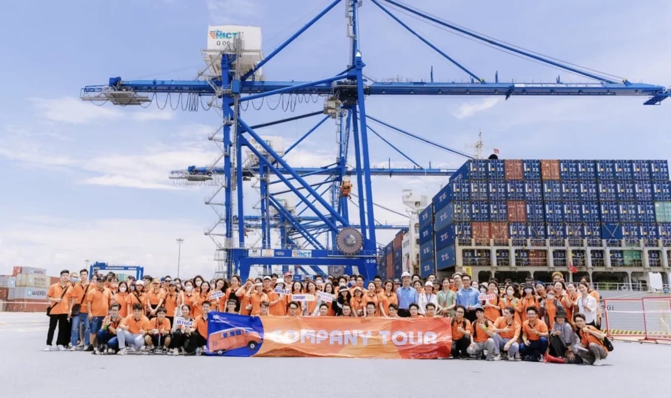Logistics và Quản lý chuỗi cung ứng toàn cầu