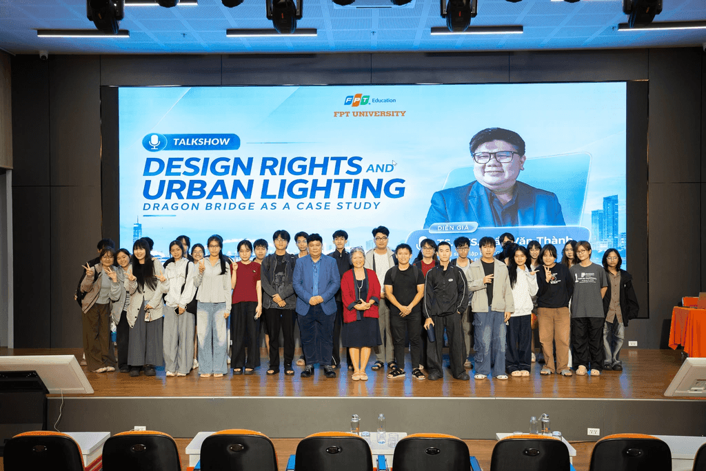 Từ Cầu Rồng đến bài toán thiết kế đô thị cho sinh viên Đại học FPT