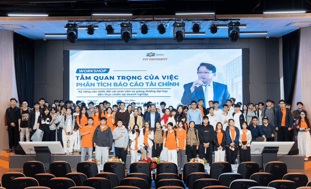 Sinh viên Đại học FPT “đọc” sức khỏe doanh nghiệp từ báo cáo tài chính