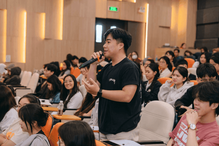Ứng dụng AI trong Procurement: Góc nhìn từ chuyên gia dành cho sinh viên Đại học FPT