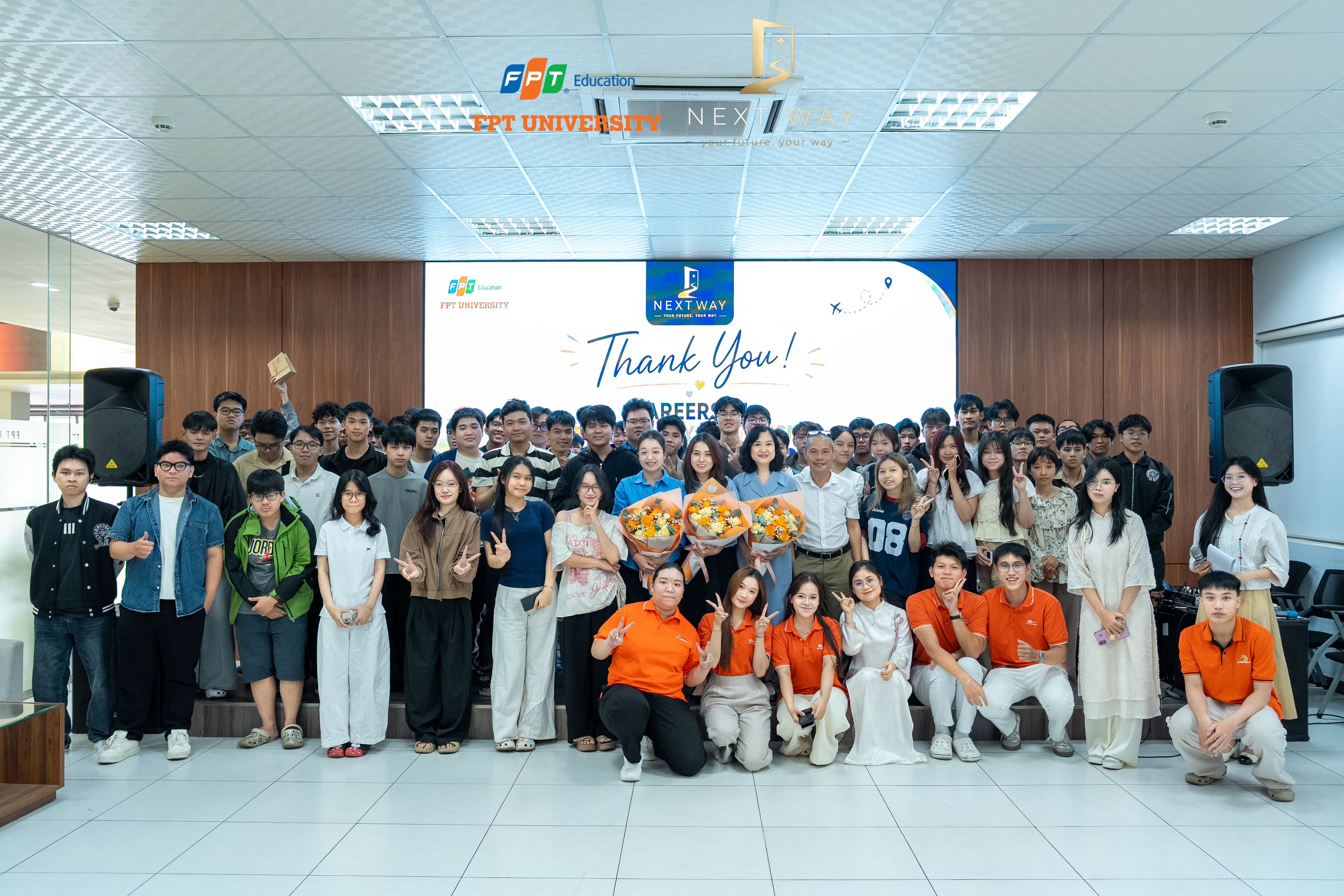 Talkshow Beyond Your Major giúp sinh viên khám phá cơ hội nghề nghiệp ngành Du lịch – Khách sạn