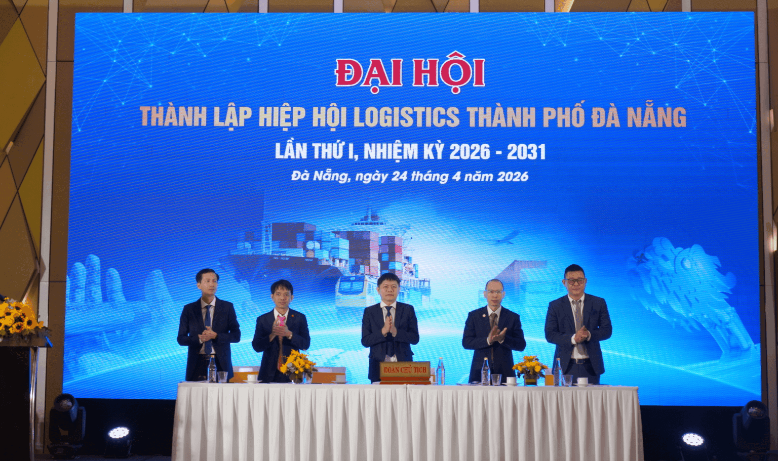 Đại học FPT đồng hành cùng Hiệp hội Logistics Đà Nẵng thúc đẩy đào tạo nhân lực và chuyển đổi số ngành logistics