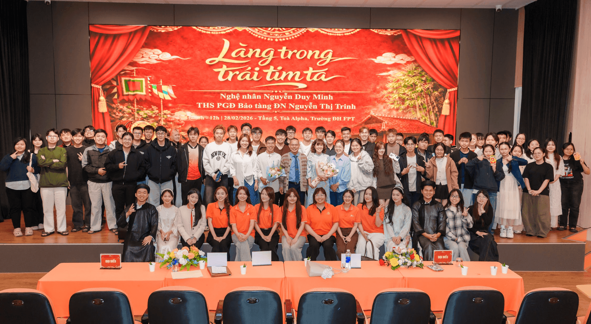 “Làng trong trái tim ta”: Không gian văn hóa kết nối giá trị truyền thống tại Trường Đại học FPT