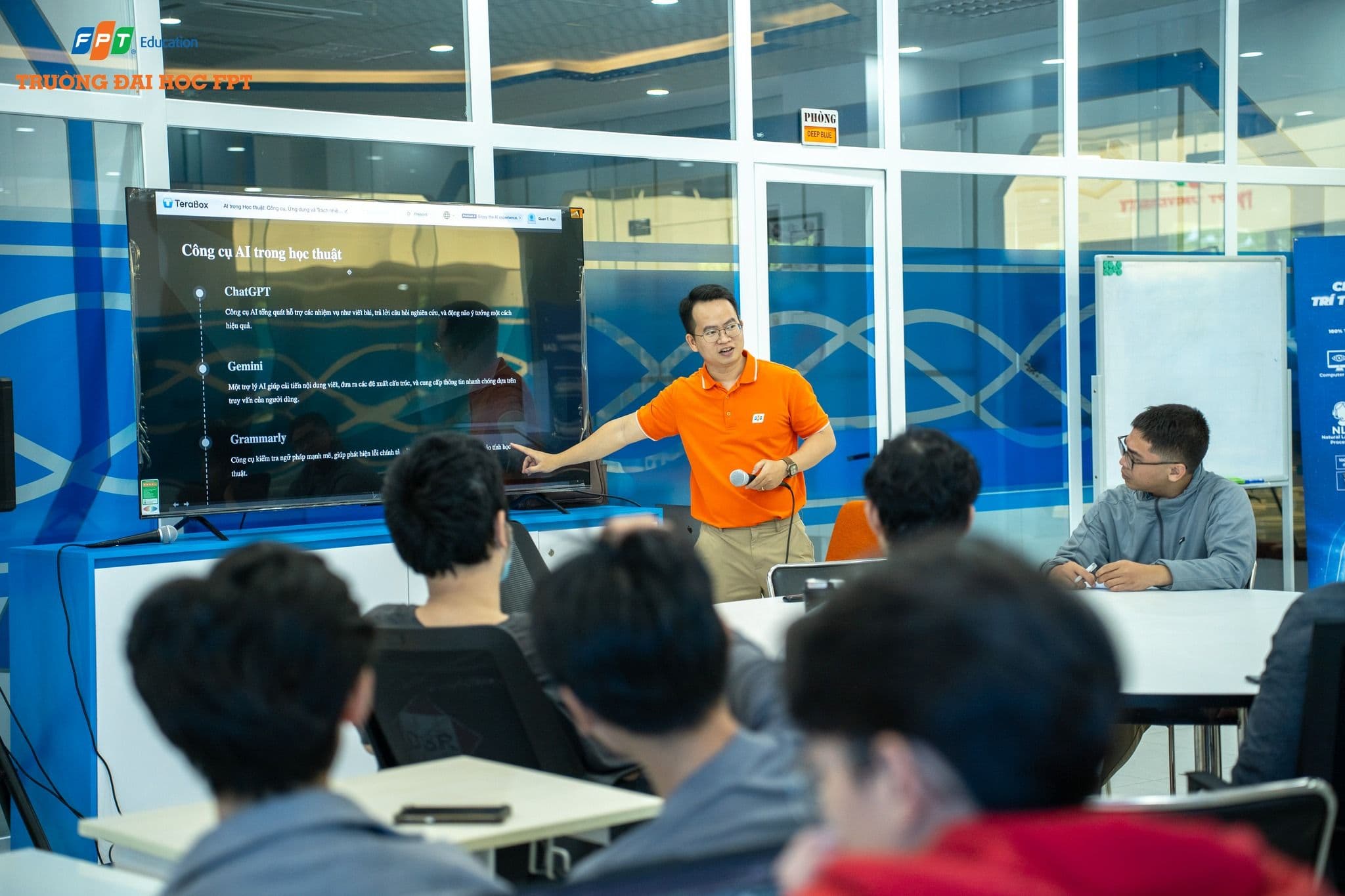 Workshop GenAI nâng cao cho sinh viên AI FPTU: Ứng dụng trong giảng dạy & học tập
